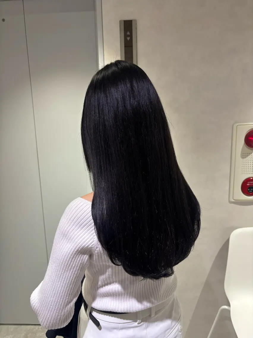 ロング ヘアカラー 縮毛矯正 小川 藍 / 🥣⟡ カットモデル募集中のヘアスタイル