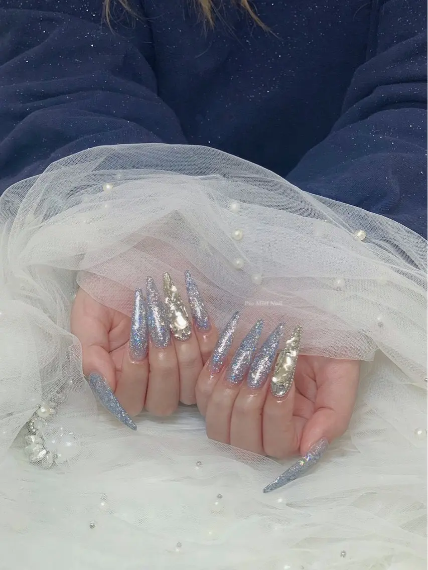 ネイル ハンドネイル HANA 長さだしのネイルデザイン