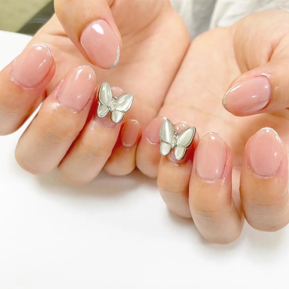 ネイル ハンドネイル フットネイル Minami 🍓のネイルデザイン