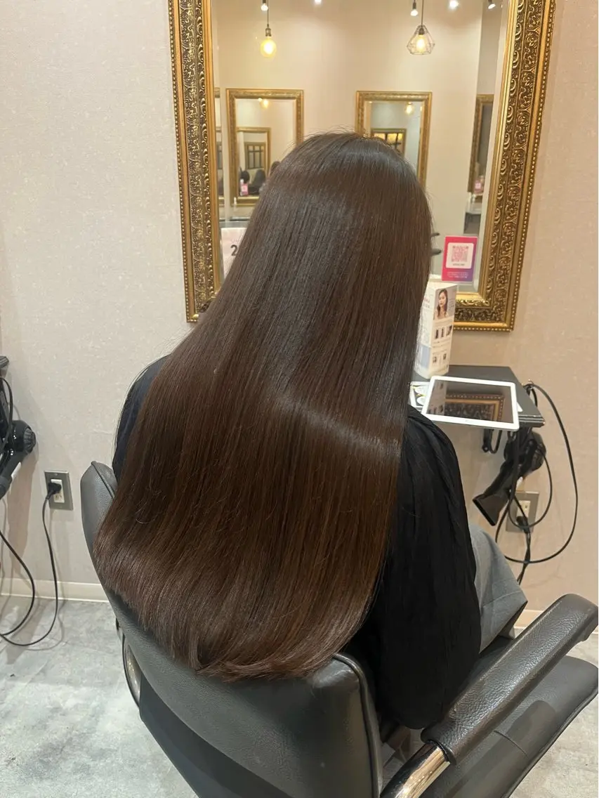 ロング カラー カット ヘアカラー 🖤N゜JILLVA 🤍店長/川田 栞のヘアスタイル