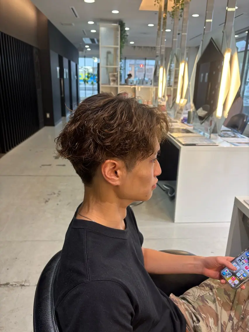 パーマ メンズ カット パーマ 井上 慈温のヘアスタイル