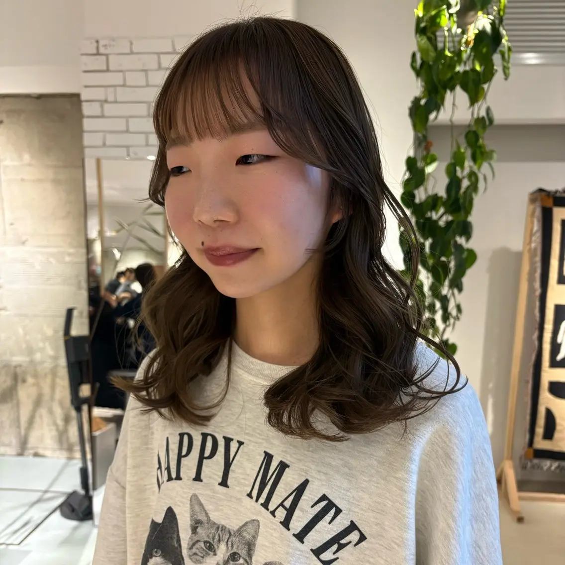 ロング カラー ベージュカラー カット ヘアカラー トリートメント Yui⭐️ 透け感カラーのヘアスタイル