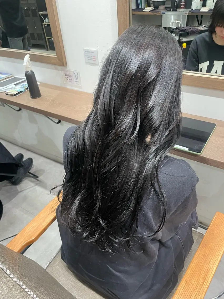 ロング ルナ🫐縮毛矯正 🫐髪質改善のヘアスタイル