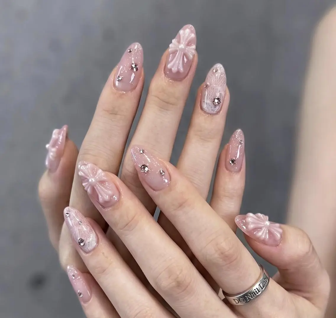 ネイル ハンドネイル 🎀 Ayaka_nailのネイルデザイン