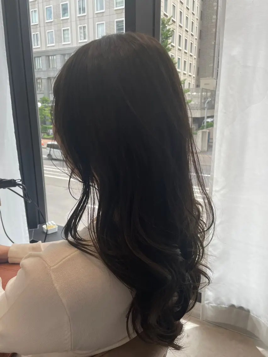 カラー 白戸 優樹のヘアスタイル