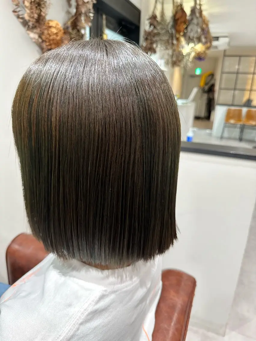 ミディアム カラー ブリーチ ブリーチなしカラー オリーブカラー rias HARU /カラーモデル募集のヘアスタイル