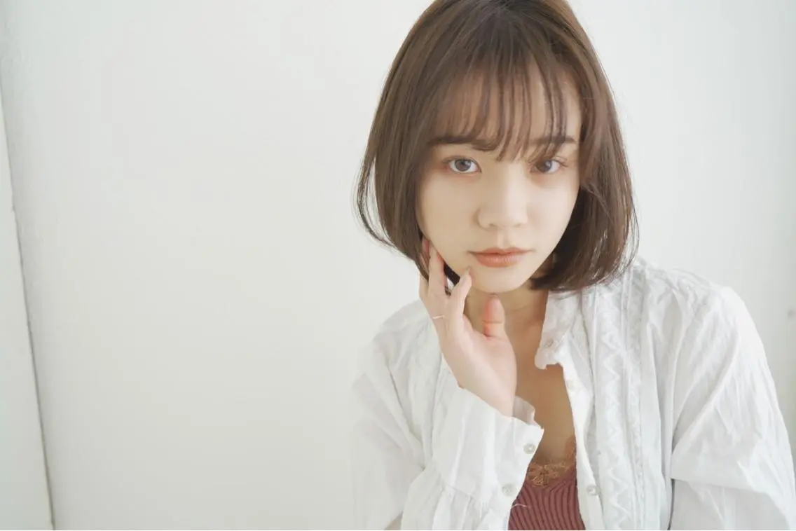 ショート カラー ショートボブ ハンサムショート 丸みショート デザインカラー ハイライトカラー 京都大人女性ショート 徒歩1分/秋山のヘアスタイル