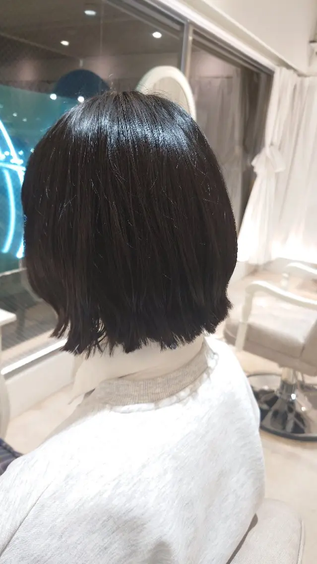 ショート カラー ナカヤマ ヒロトのヘアスタイル