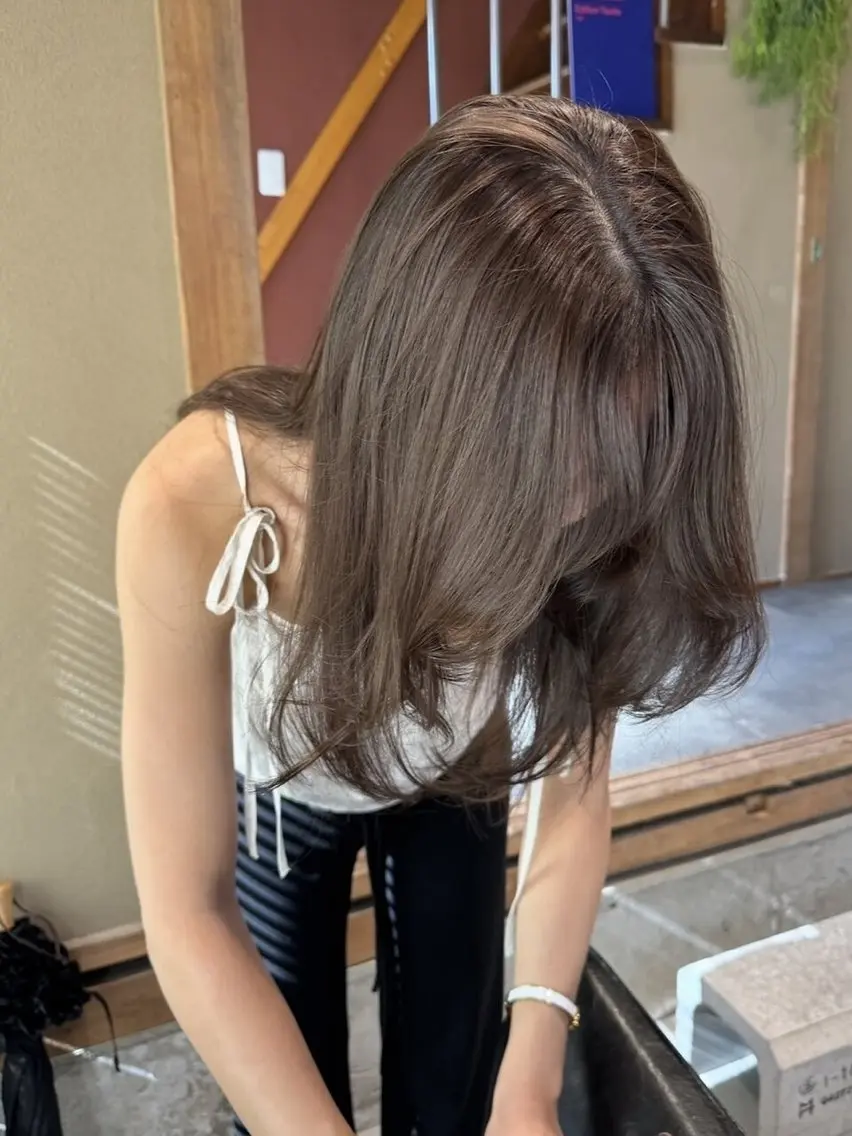 セミロング カット ヘアカラー ミントカラー🌱上村 瑞紀のヘアスタイル