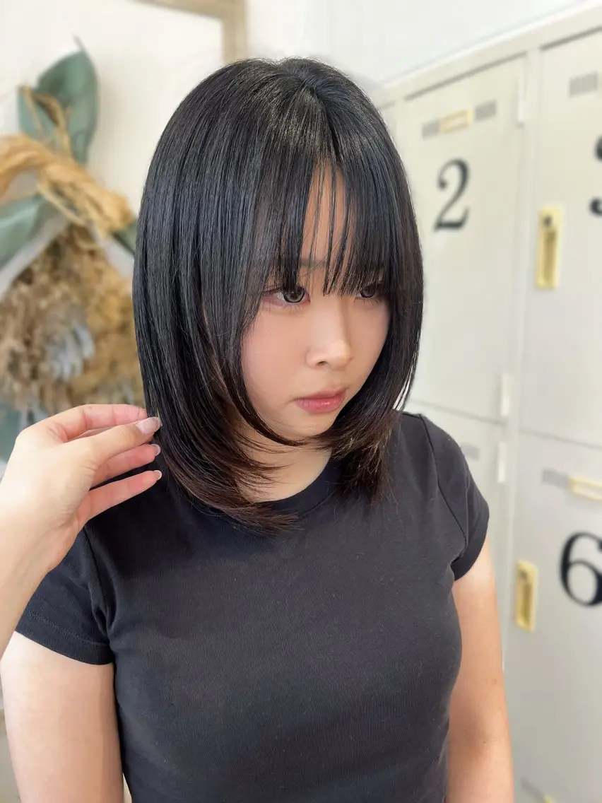ミディアム ミディアムレイヤー レイヤーカット カット merc.🐑🤍 山口夏希のヘアスタイル