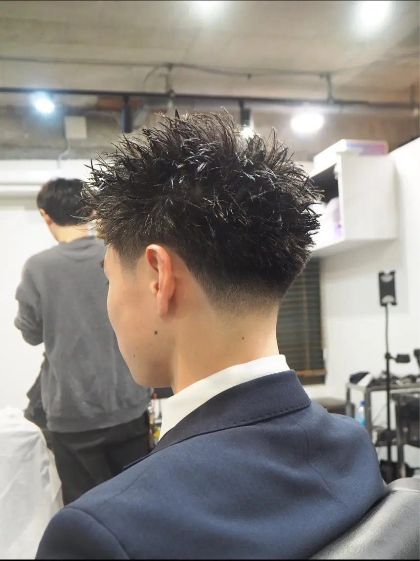 ショート メンズ フェードカット 刈り上げ ショートヘア 小野寺 彗人のヘアスタイル
