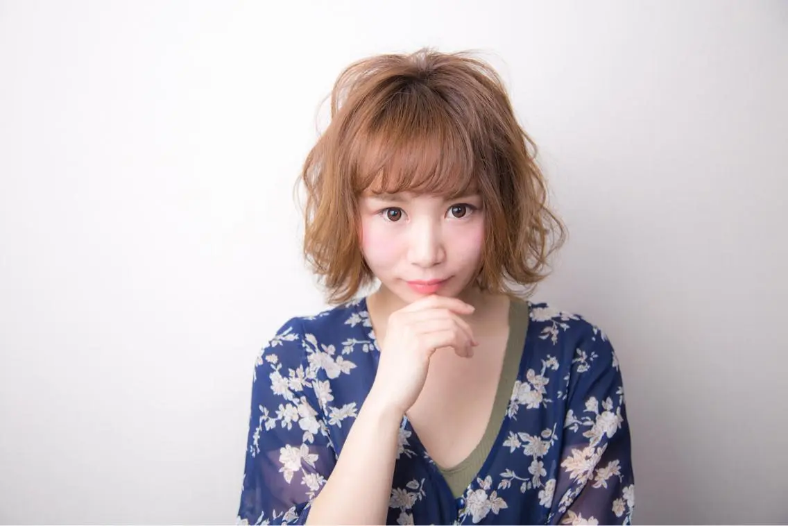 ショート カラー パーマ 透明感カラー 平川 友希子のヘアスタイル
