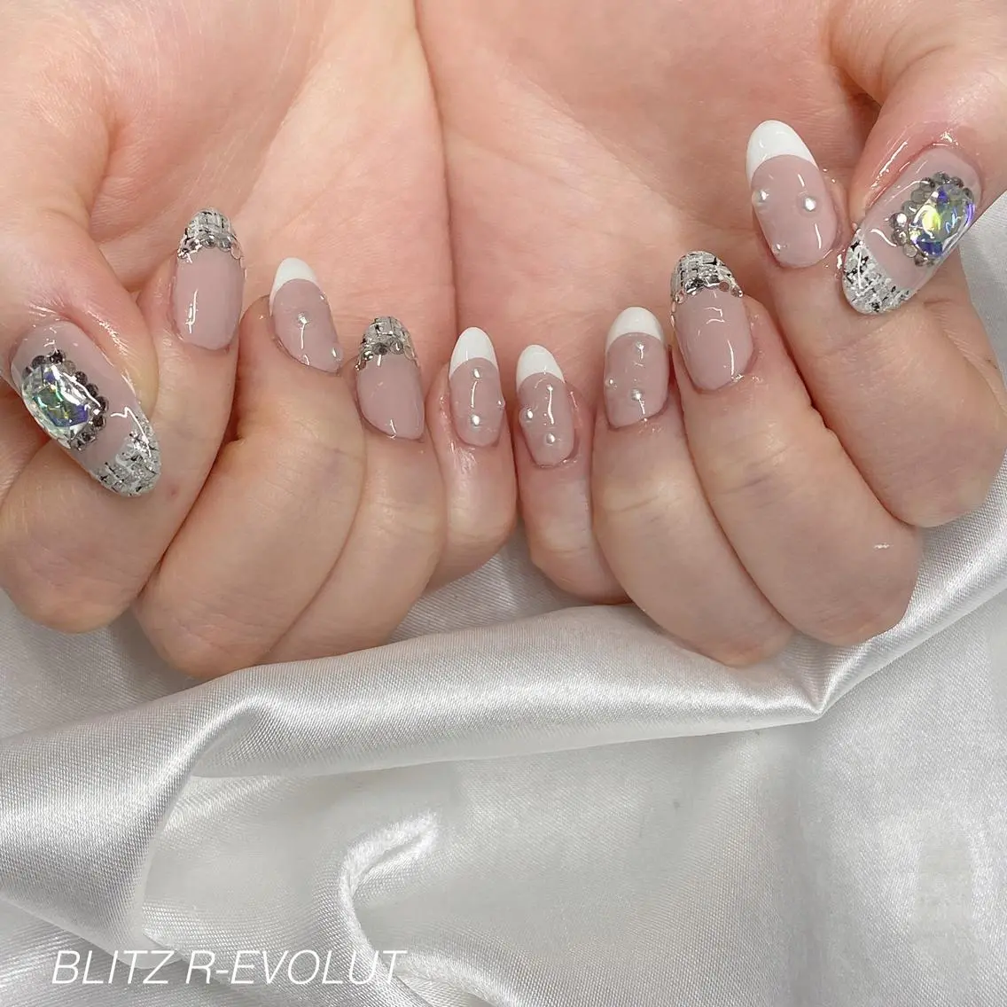 ネイル ☁️BLITZ 🎀笠原雪音🎀のネイルデザイン
