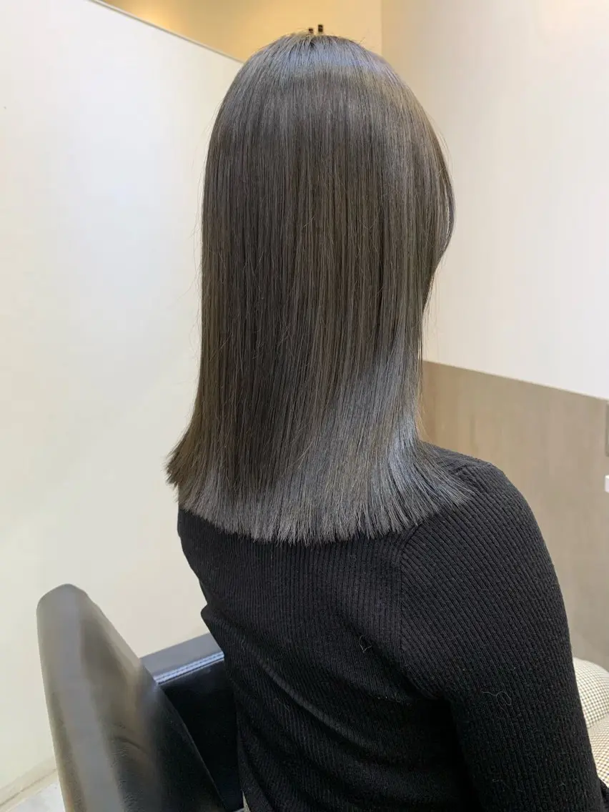 ミディアム カラー グレージュ オリーブグレージュ オリーブグレー カット ヘアカラー トリートメント レイヤー/大人メンズ パーマ🌀 平島拓也のヘアスタイル
