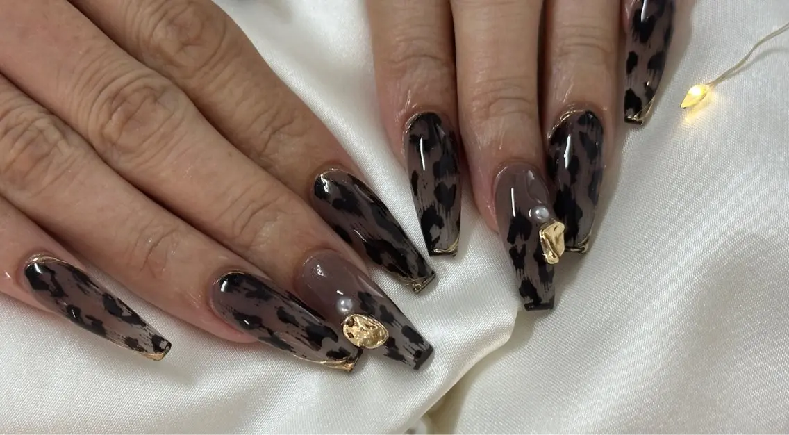ネイル Nailsalon SKiのネイルデザイン