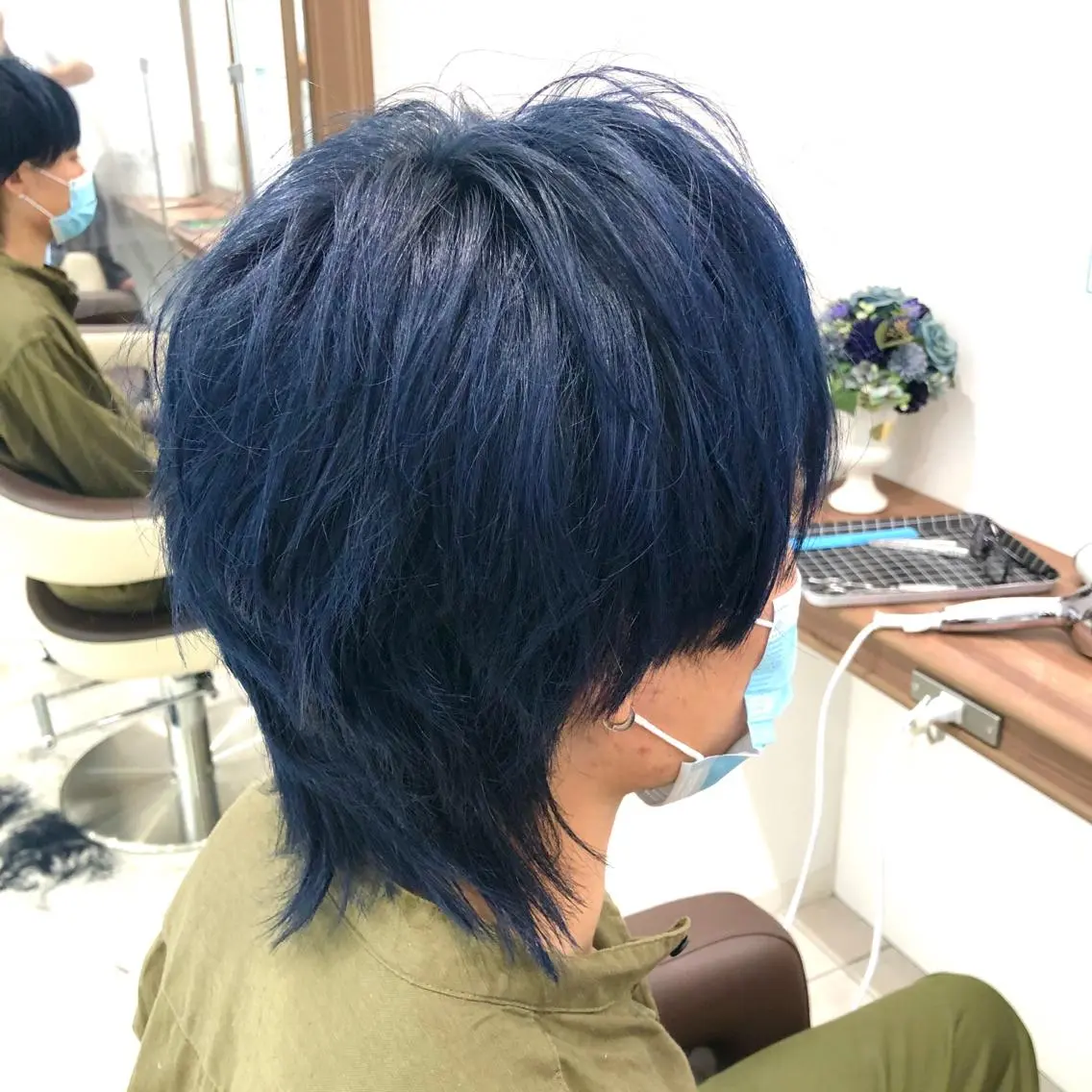ショート カラー メンズ メンズウルフカット ネイビーカラー ウルフカット ナカタケ ユウのヘアスタイル
