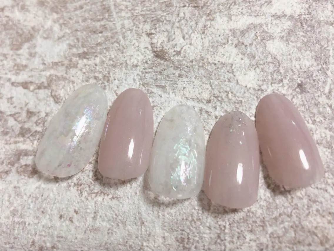 ネイル ハンドネイル mogunail &blowのネイルデザイン