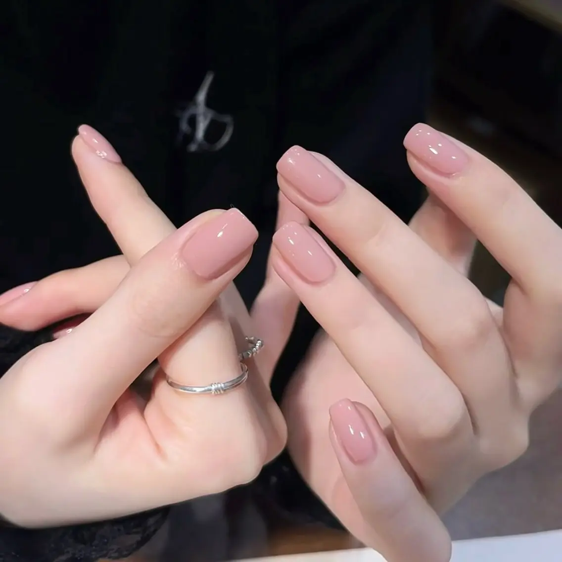 ネイル ハンドネイル vivi 🍒のネイルデザイン