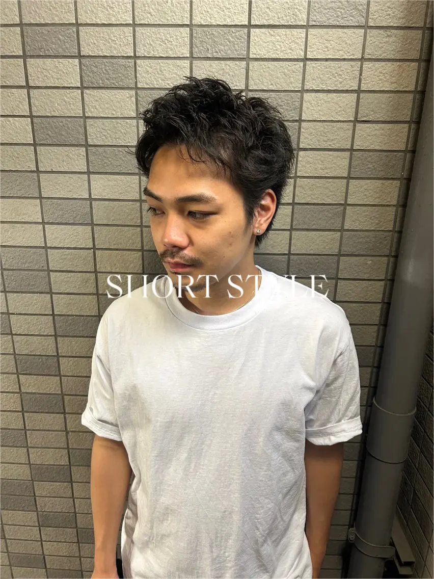 ショート パーマ メンズ メンズブリーチ メンズハイライト メンズインナーカラー メンズパーマ プードルパーマ 💈メンズ短髪特化 ✂︎伊藤大輝💈のヘアスタイル