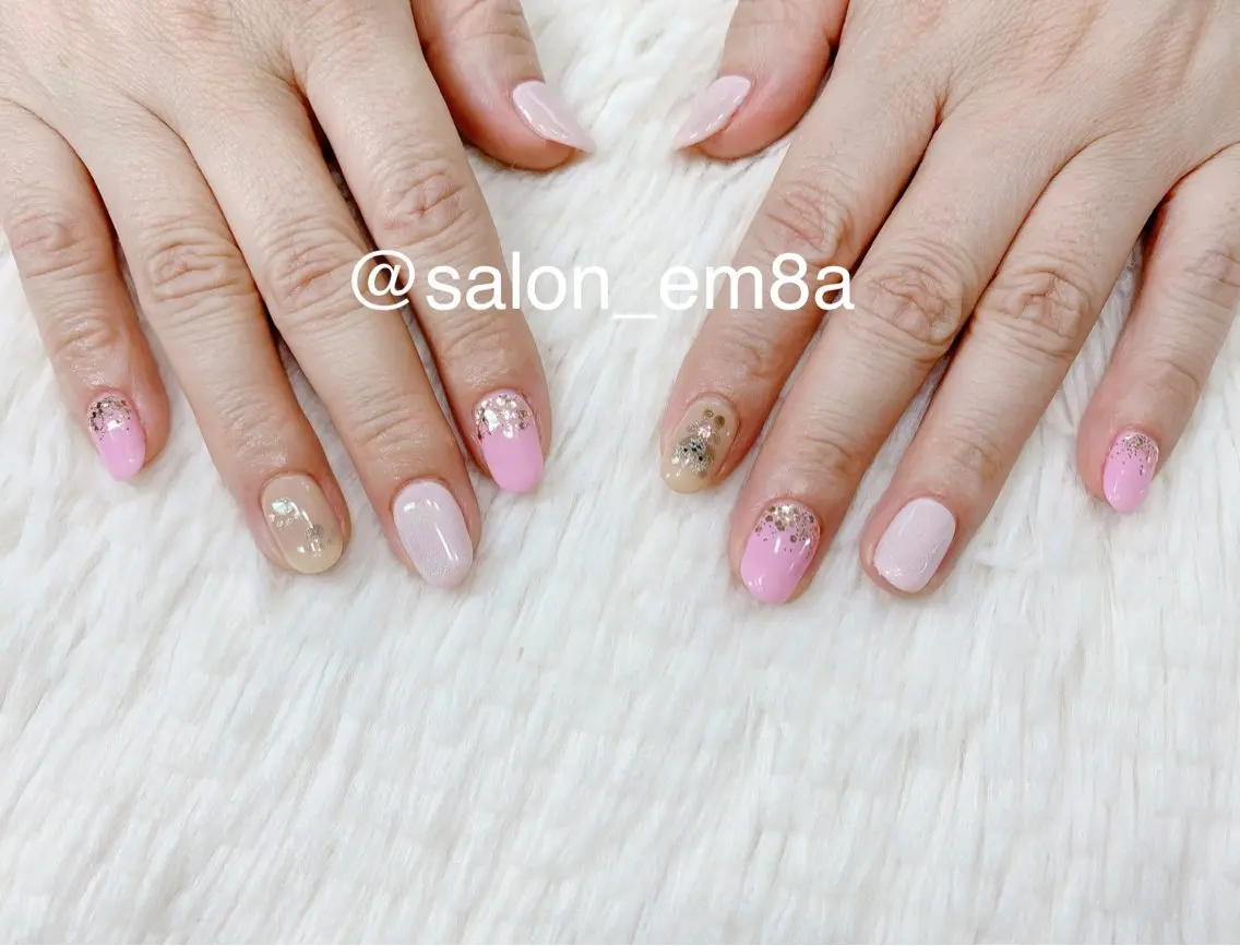 ネイル ジェルネイル マグネットネイル ハンドネイル salon EM&A emiのネイルデザイン