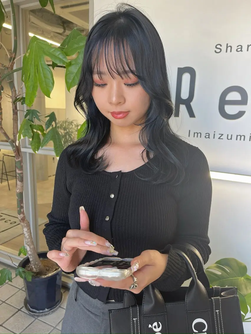 ミディアム カラー ヘアアレンジ ミディアムパーマ ブリーチ ケアブリーチ デザインカラー ダブルカラー カット 🫧umu.🫧韓国 /レイヤー/ハッシュのヘアスタイル