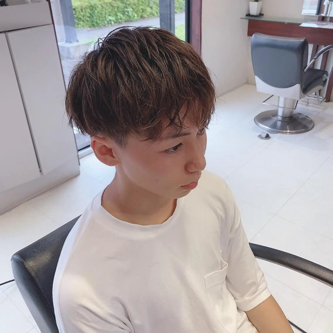 カラー パーマ メンズ 岡田まみ🍒🤍 透明感カラーのヘアスタイル