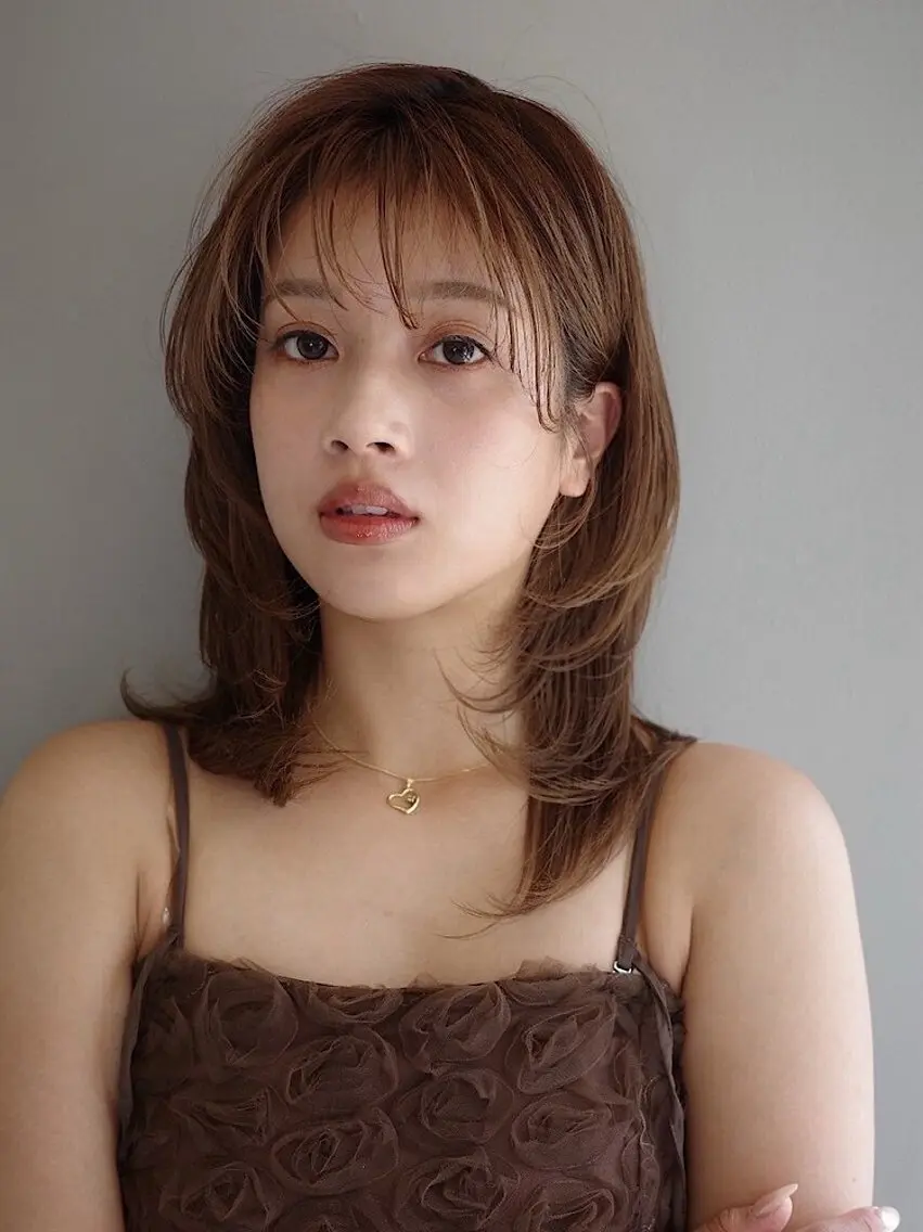 ミディアム ヘアカラー sia / eruのヘアスタイル
