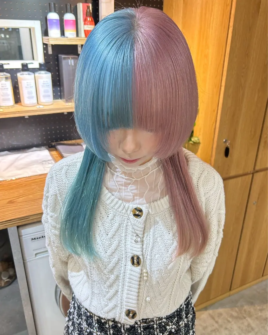 ロング カラー カット ヘアカラー トリートメント 🧸艶々韓国ヘア 🧁mizunaのヘアスタイル