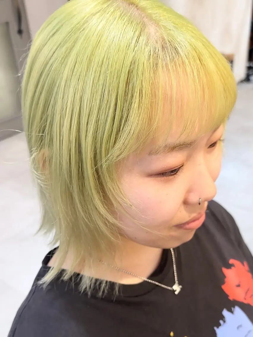 ミディアム カラー パーマ ヘアアレンジ バレイヤージュ ベージュカラー ブリーチ ケアブリーチ ダブルカラー ヘアカラー 🦕ウルフカット 🦕ａｋｉｈｏのヘアスタイル