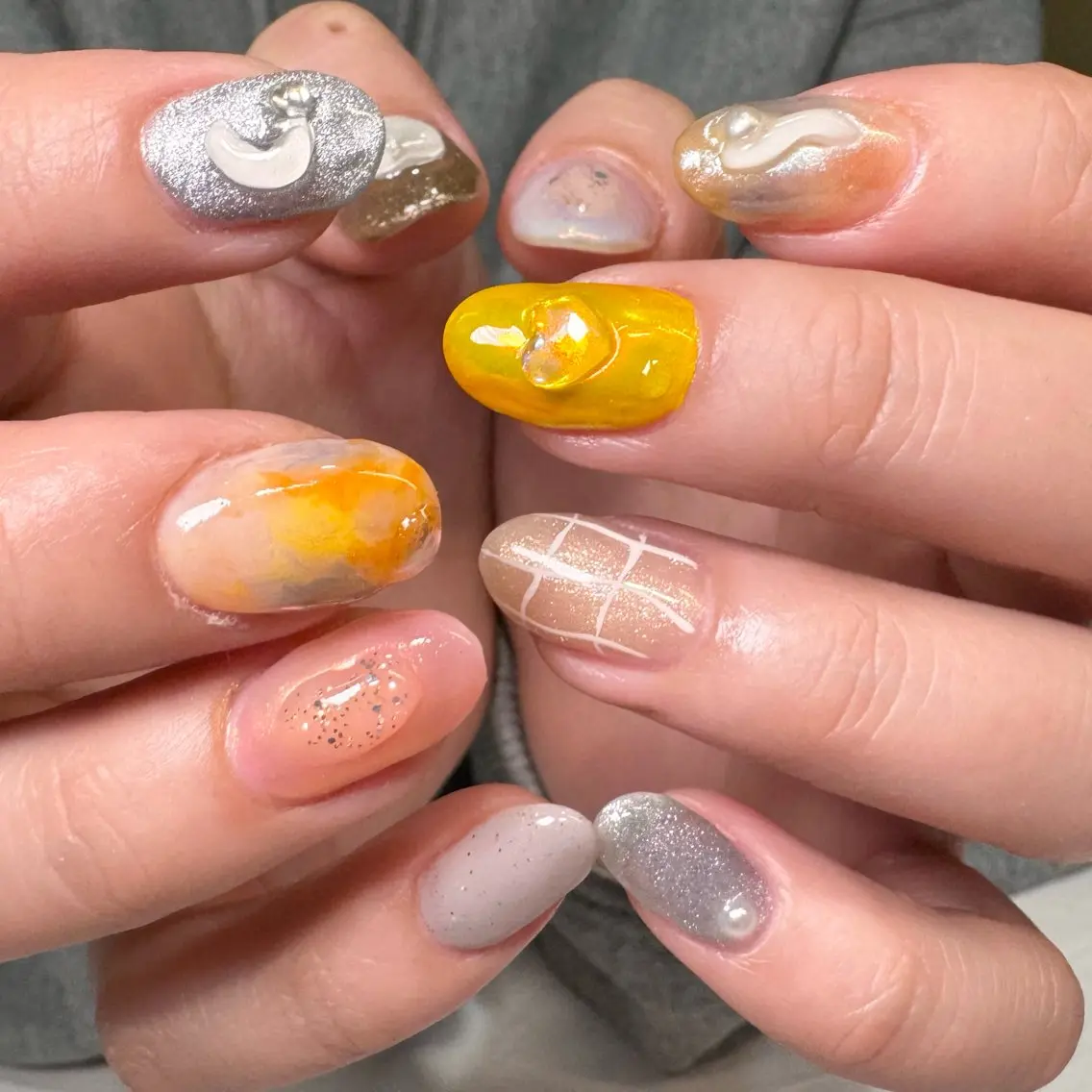 ネイル ハンドネイル RIEKO🍒 ワンホン♡推しネイルのネイルデザイン