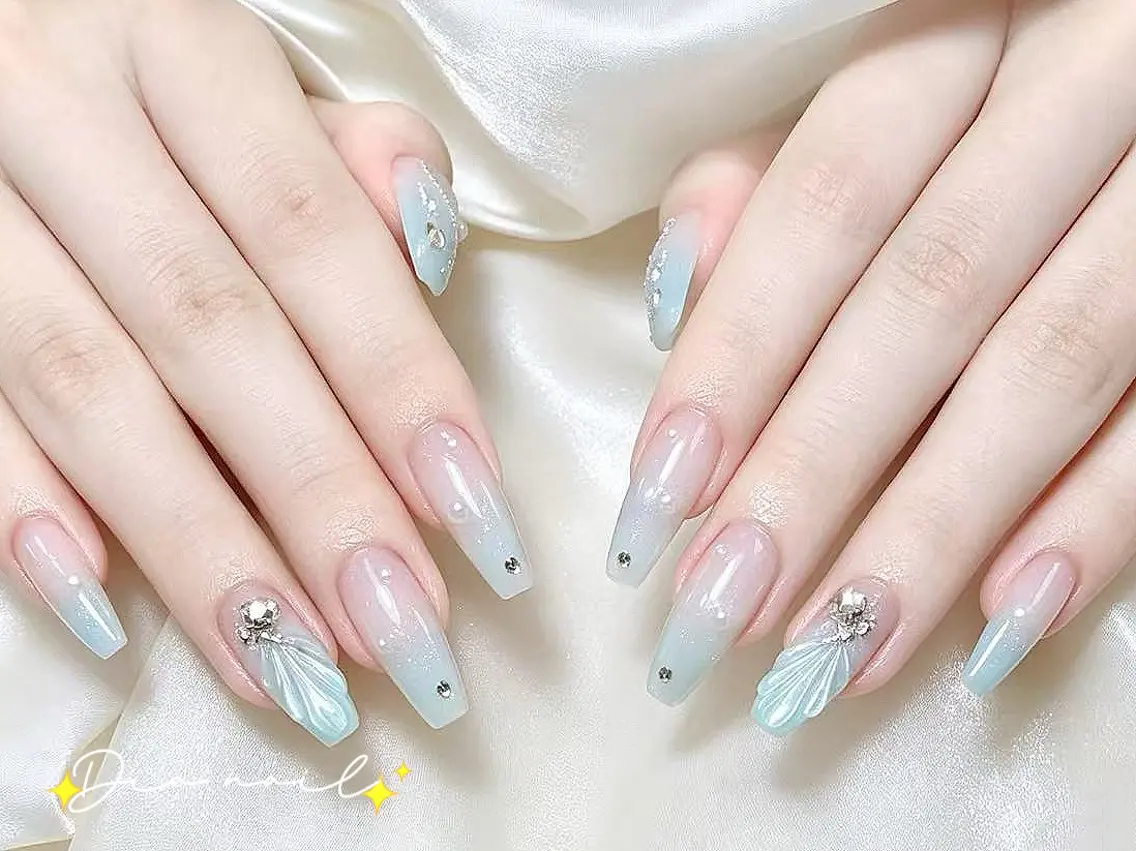 ネイル フットネイル 韓国ネイル レース マグネットネイル ニュアンスネイル ハンドネイル Dia nail サロンのネイルデザイン