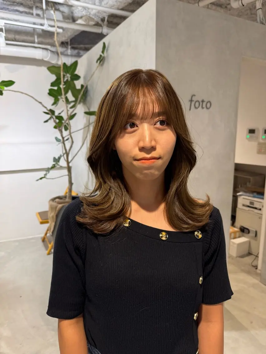 ミディアム カット ヘアカラー トリートメント 新宿/顔周りカット +レイヤー=しずく♩のヘアスタイル