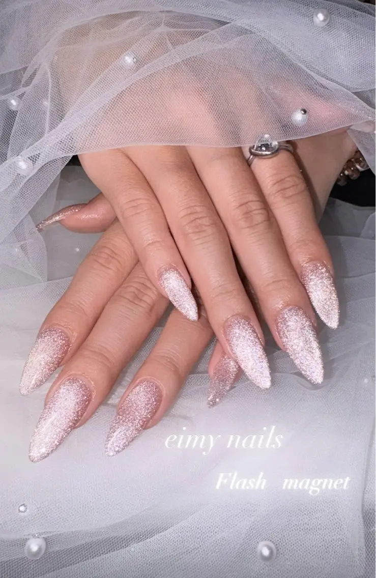 ネイル フラッシュネイル フラッシュマグ キラキラネイル マグネットネイル ワンカラーネイル ハンドネイル eimy nails♡のネイルデザイン