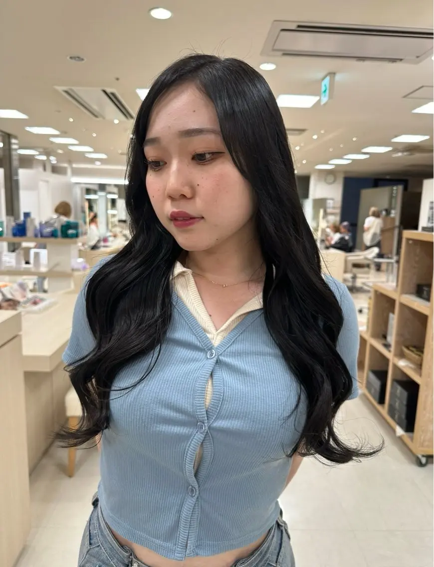 ロング カラー ベージュカラー ブリーチ ケアブリーチ 透明感カラー ダブルカラー 艶髪 黄金比みくのヘアスタイル