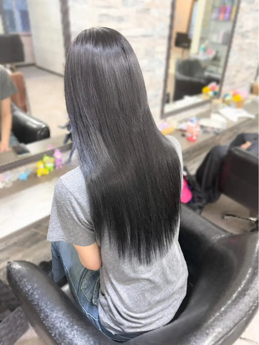 ロング カット エクステ ハイトーンエクステ 🎩カズキ🎩のヘアスタイル