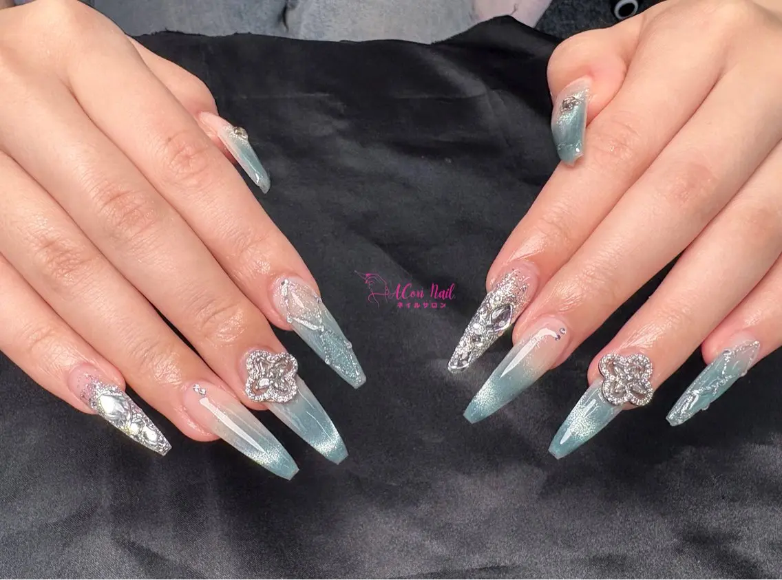 ネイル 桜ネイル 長さ出し フラワーネイル フレンチネイル ジェルネイル ハンドネイル ACon NailSalonのネイルデザイン