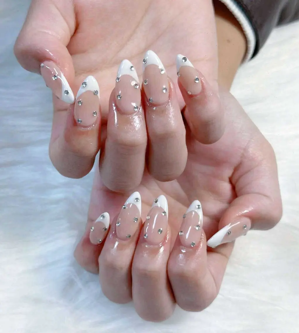 ネイル Hin Hana Nailのネイルデザイン