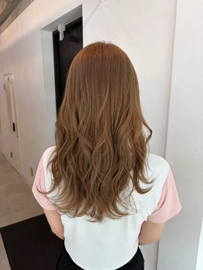 ミディアム カラー ブラウンカラー ミルクティーブラウン カット ヘアカラー トリートメント ダブルカラー メンズパーマ大成のヘアスタイル