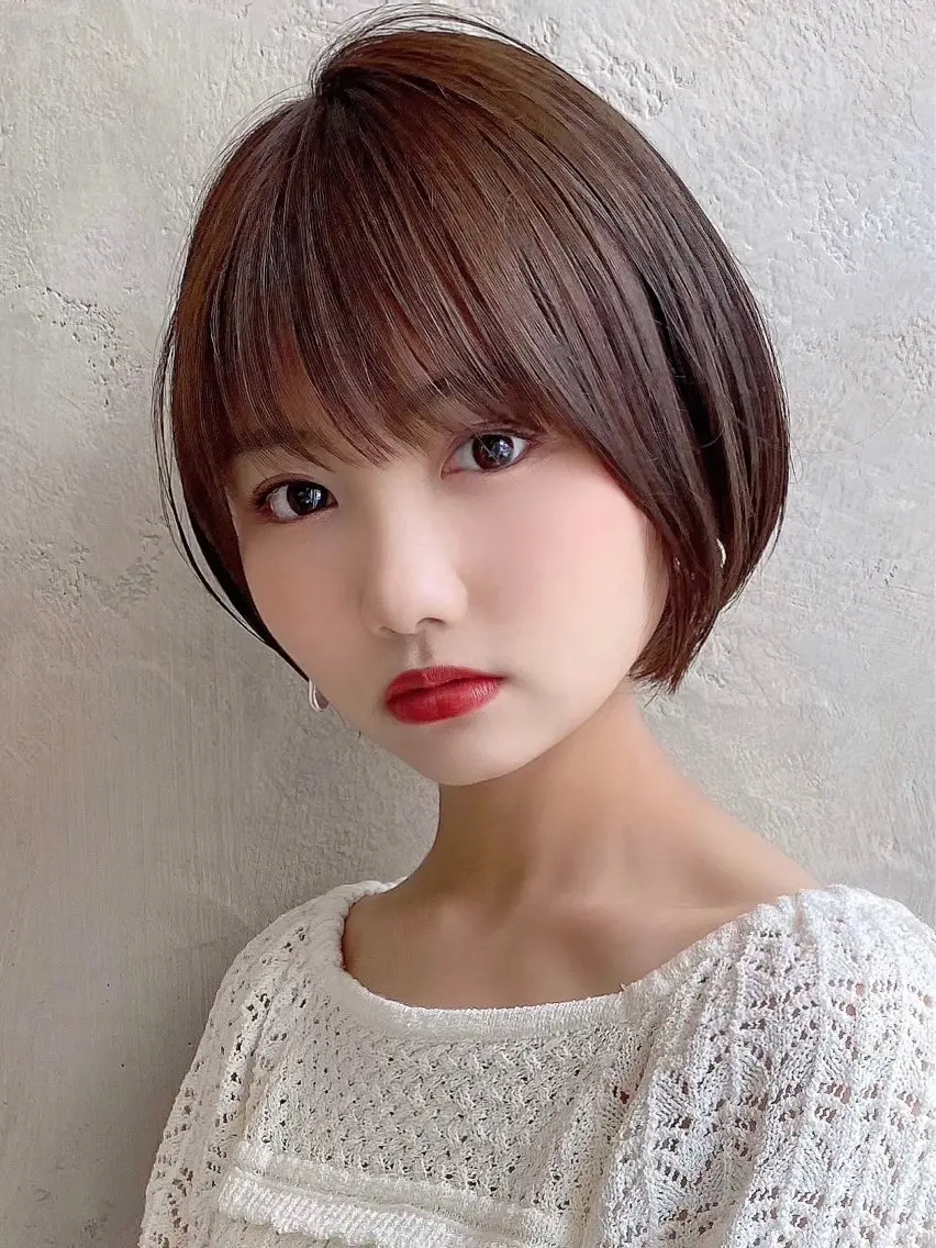 ショート カラー カット ヘアカラー トリートメント 💍新宿ショート 💍岩田莉奈のヘアスタイル