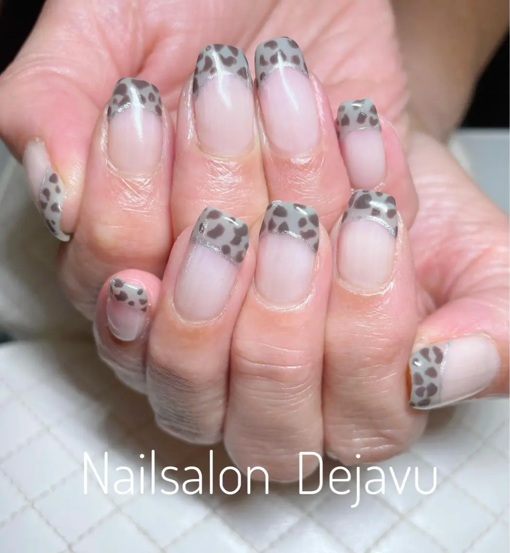 ネイル アニマル柄 アートネイル フレンチネイル Nail salon Dejavu 🌿のネイルデザイン