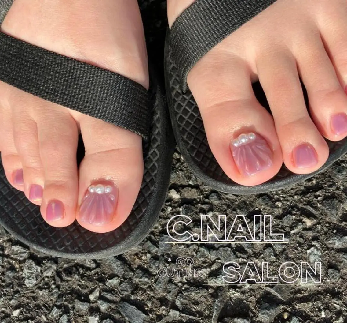 ネイル フットネイル ニュアンスネイル C.Nail &Eyeのネイルデザイン