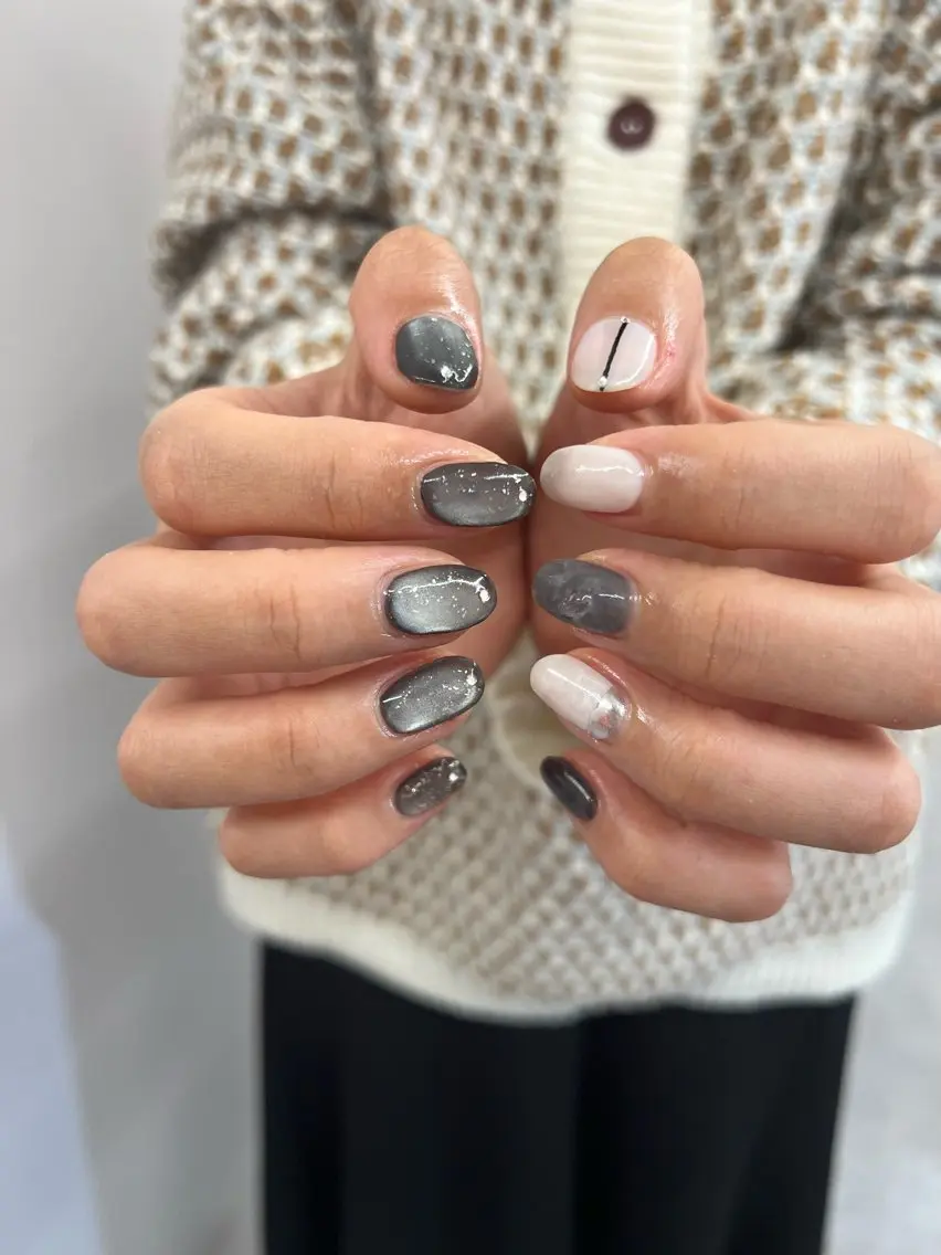 ネイル フラッシュネイル フレンチネイル ジェルネイル マグネットネイル ニュアンスネイル ハンドネイル ハンドケア Bana_ Nailのネイルデザイン