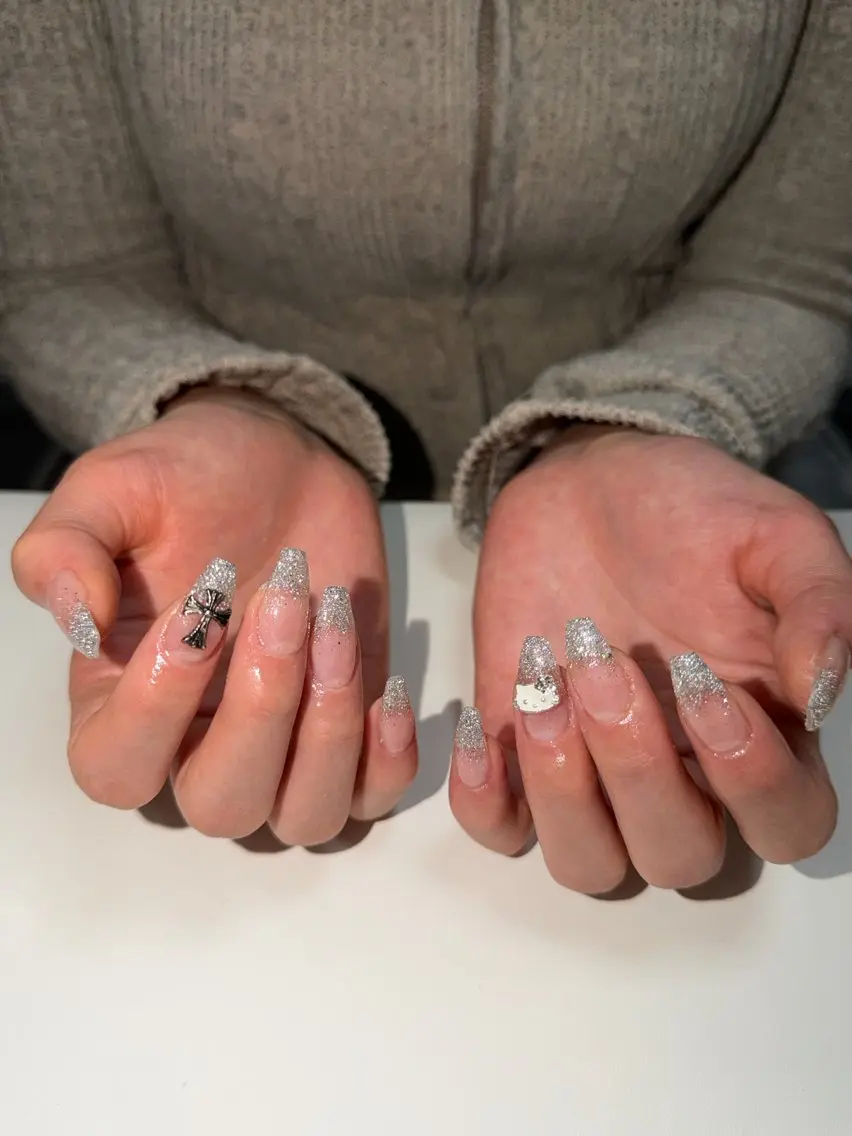 ネイル ハンドネイル BERA NAILSのネイルデザイン