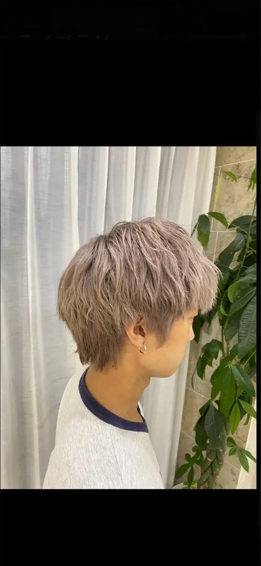 ミディアム カラー メンズ メンズブリーチ ベージュカラー ブリーチ ミルクティーベージュ 田澤 史悠  平日限定のヘアスタイル