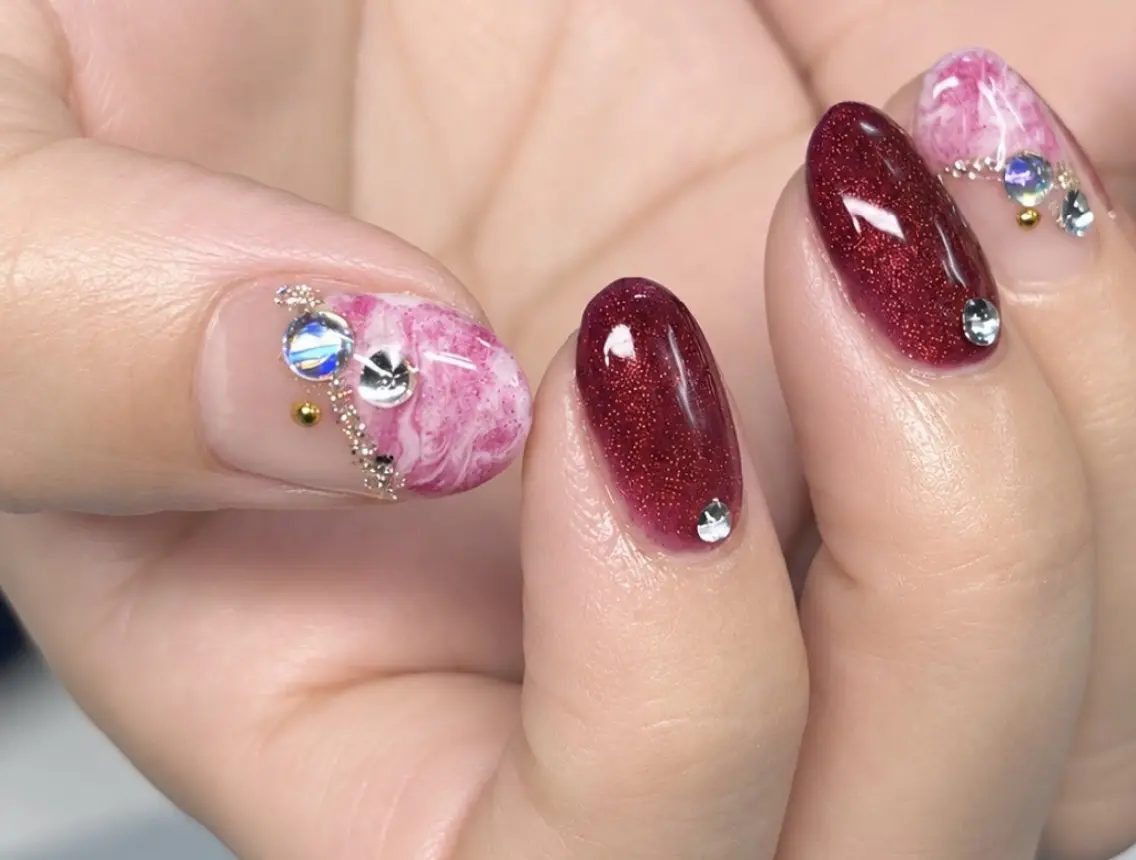 ショート +one　Nail＆ Beautyのネイルデザイン