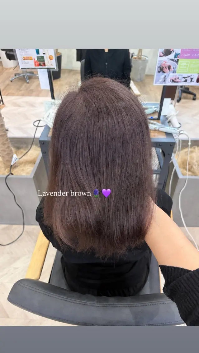 ヘアカラー 入里 彩心のヘアスタイル