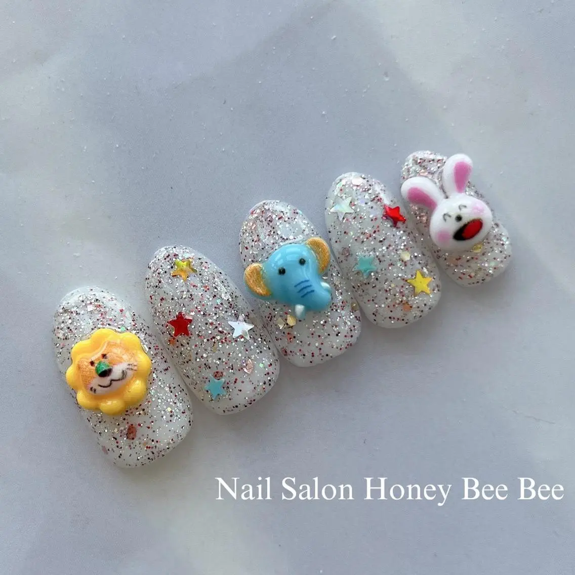 ネイル Nail salon Honey Beeのネイルデザイン
