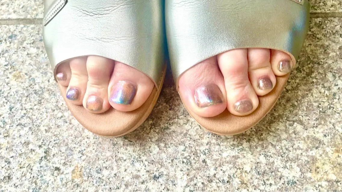ネイル フットネイル マグネットネイル フットネイル nail salon pomaikaiのネイルデザイン
