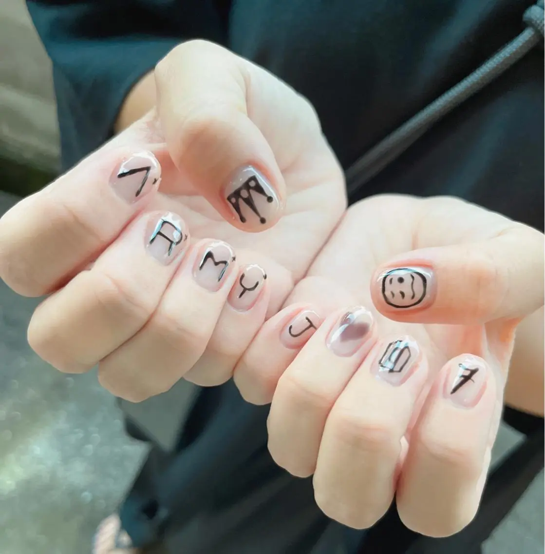 ネイル nailworks mのネイルデザイン