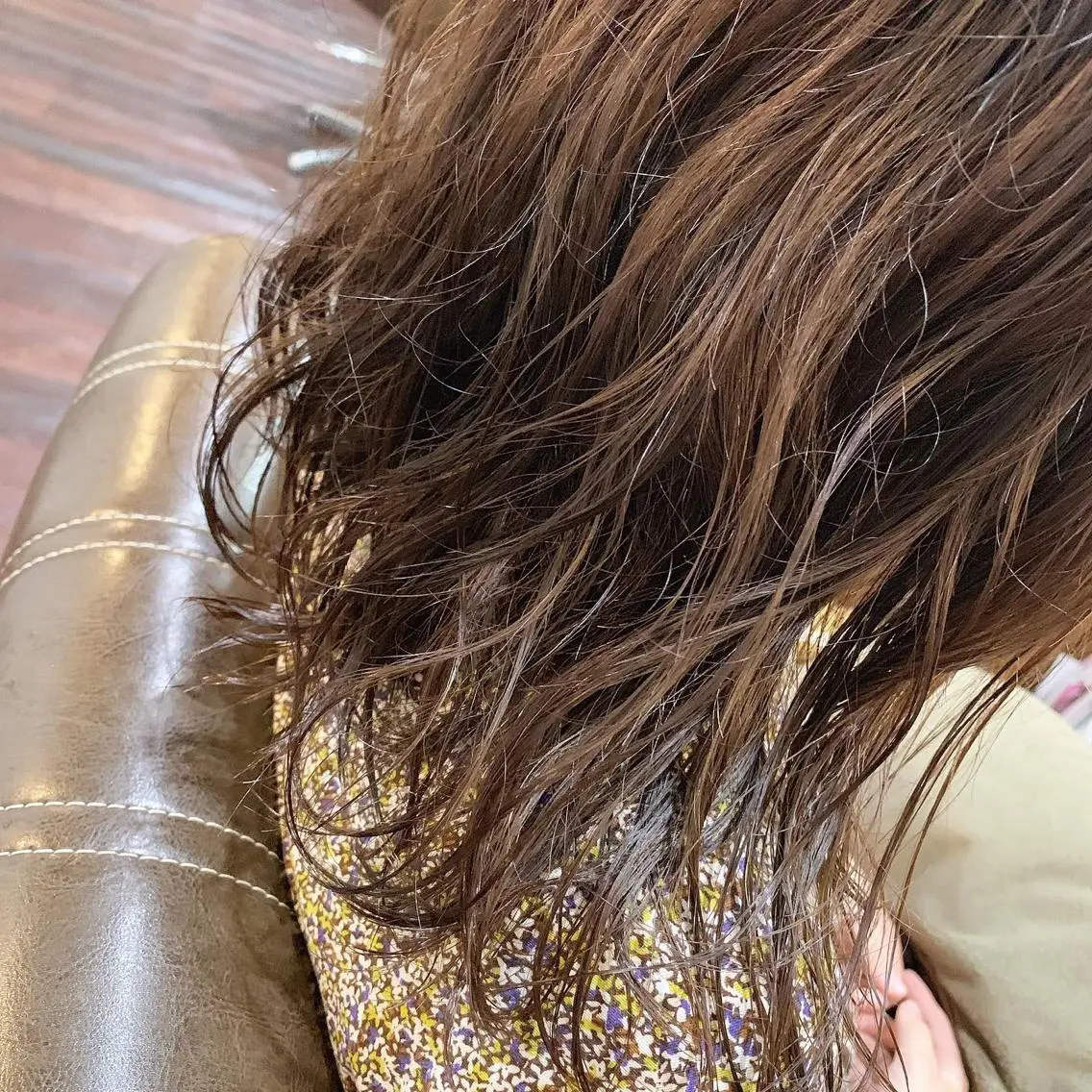 パーマ yoshi （髙橋）のヘアスタイル